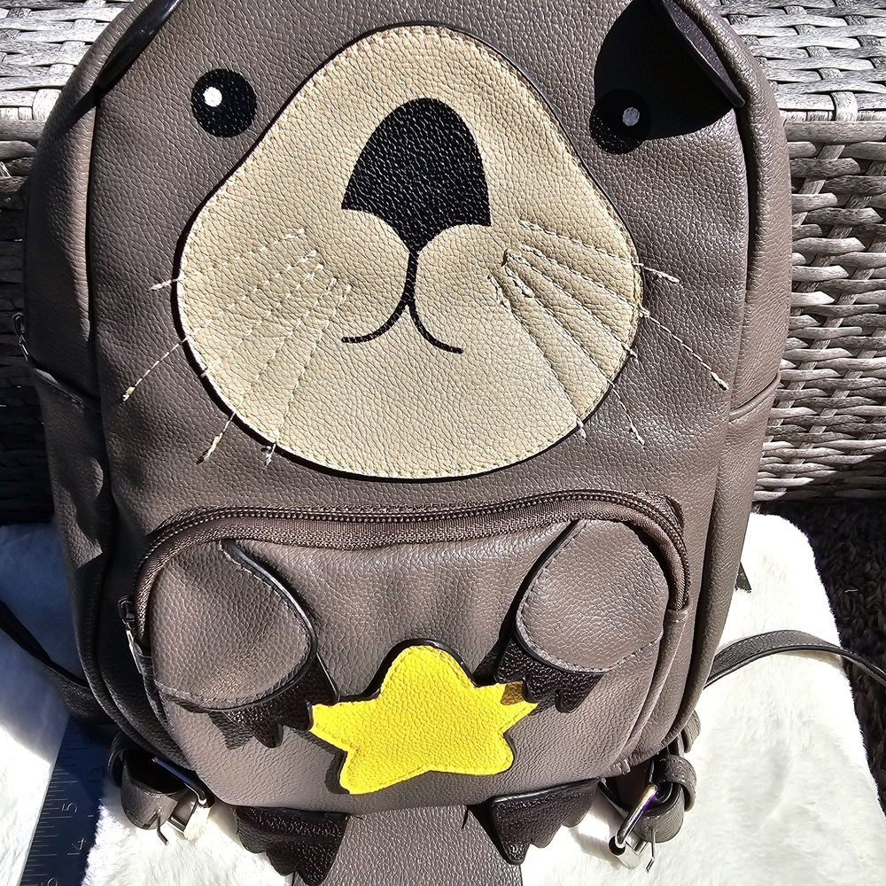 Adorable Otter Kids Backpack - Brown and Yellow